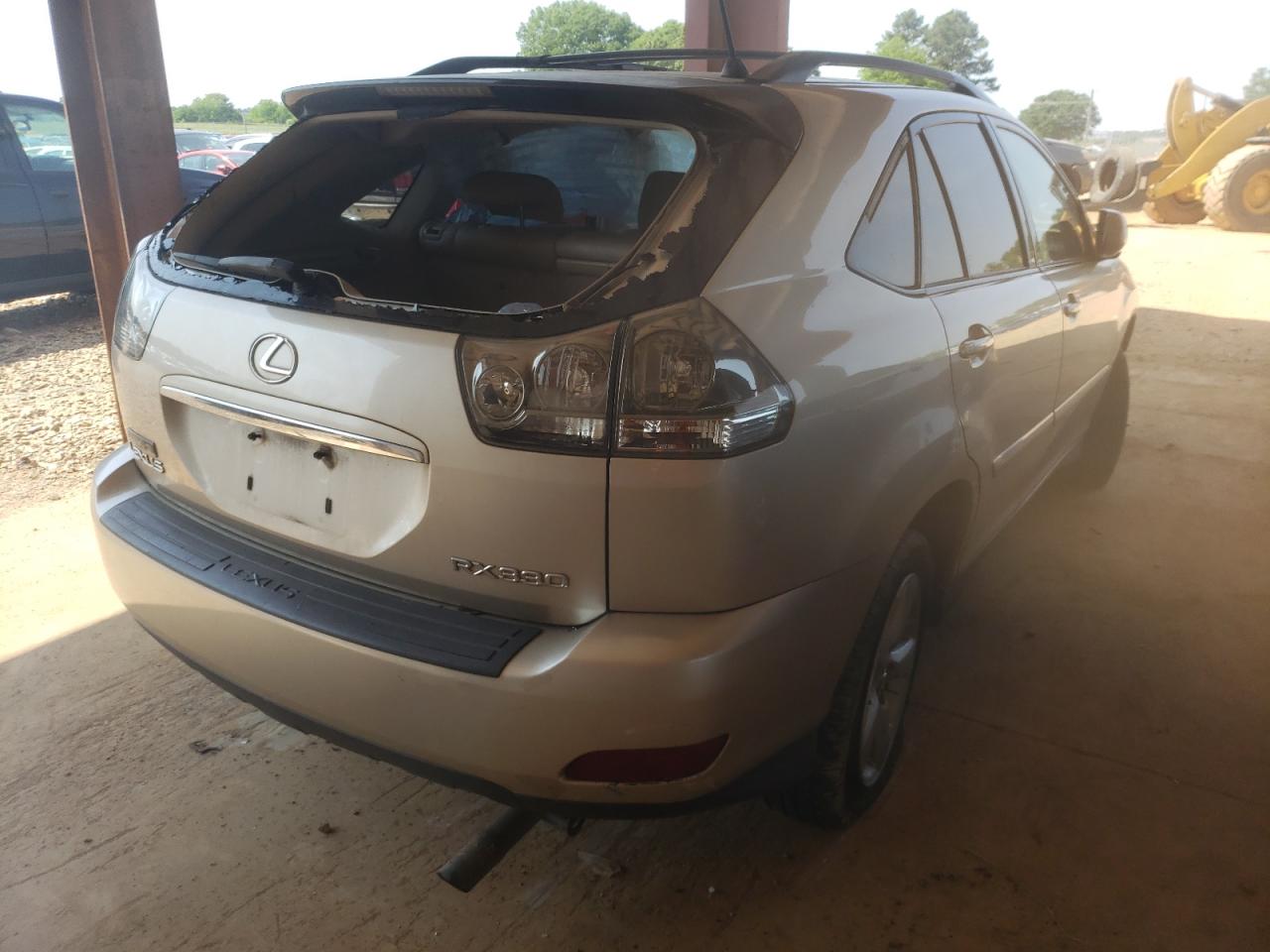 Photo 4 from auction – 2004 LEXUS RX 330 with VIN JTJGA31U940014836