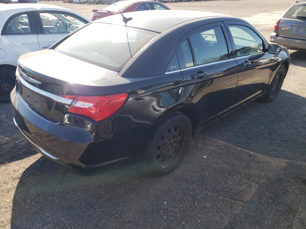Photo 4 from auction – 2012 CHRYSLER 200 LX with VIN 1C3CCBAB0CN186540