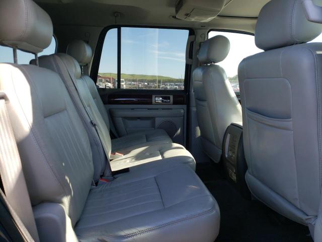 Photo 6 from auction – 2004 LINCOLN NAVIGATOR with VIN 5LMFU28RX4LJ22455
