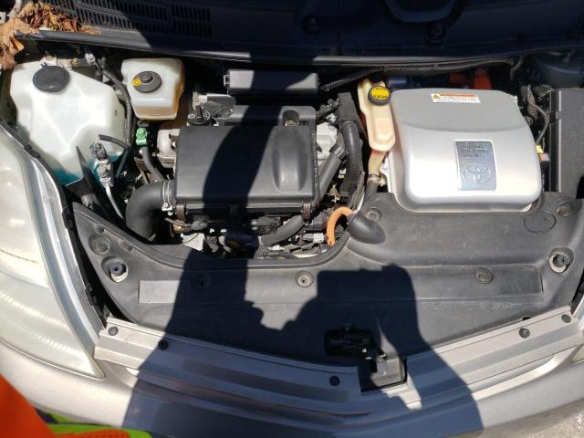 Photo 7 from auction – 2005 TOYOTA PRIUS with VIN JTDKB22U153065931