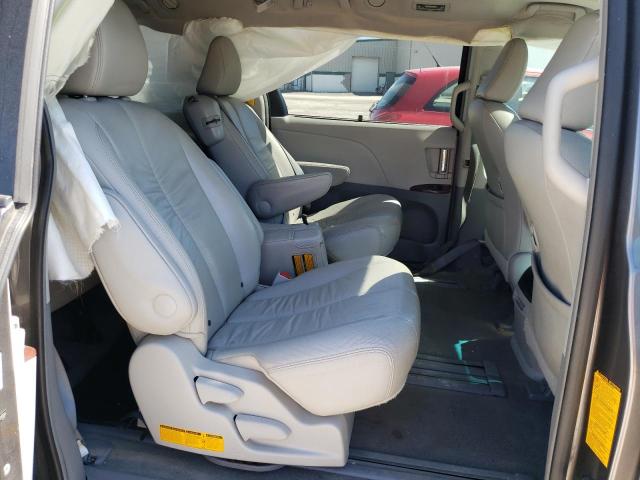 Photo 6 from auction – 2012 TOYOTA SIENNA XLE with VIN 5TDYK3DC3CS210564