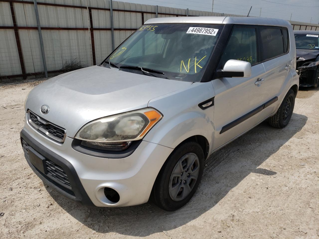 Photo 2 from auction – 2013 KIA SOUL with VIN KNDJT2A54D7563955