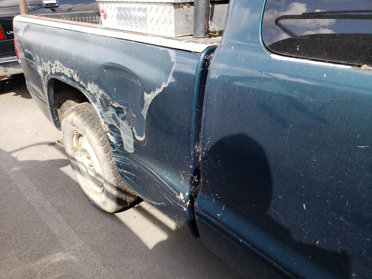 Photo 9 from auction – 1997 DODGE DAKOTA with VIN 1B7GL23X4VS233529