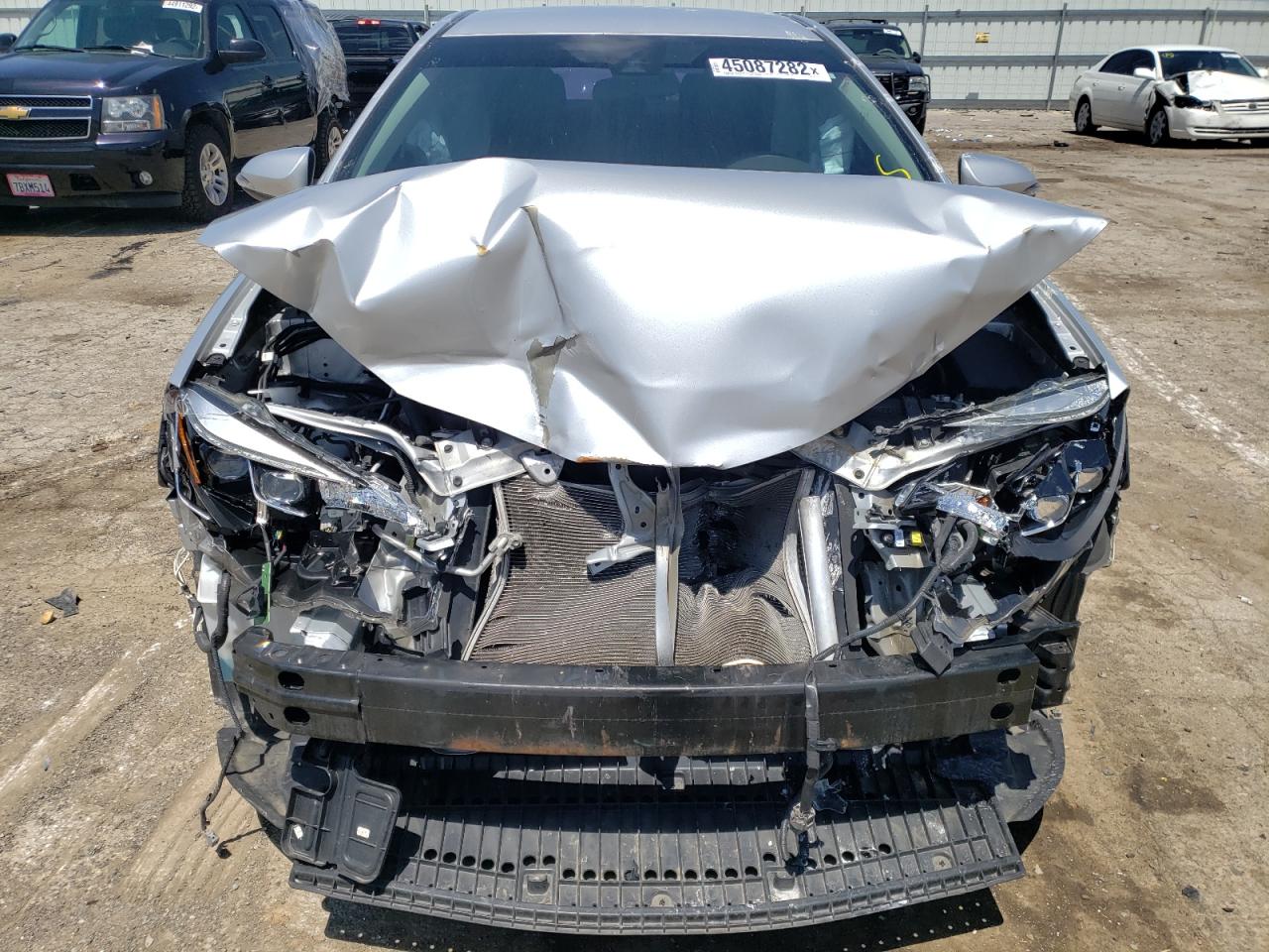 Photo 9 from auction – 2017 TOYOTA COROLLA L with VIN 2T1BURHEXHC963670