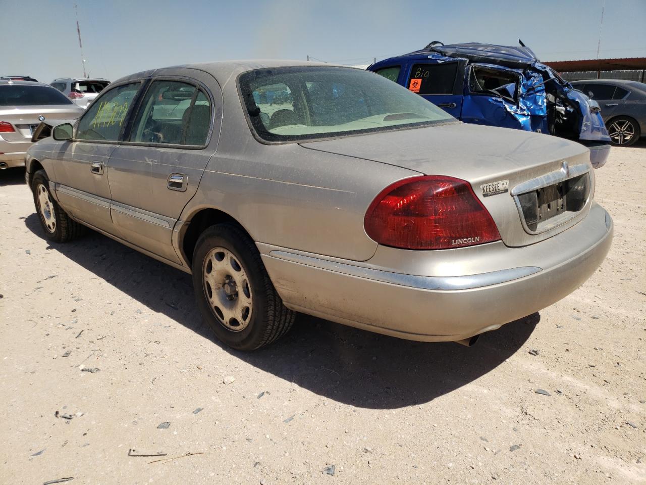 Photo 3 from auction – 2002 LINCOLN CONTINENTA with VIN 1LNHM97V92Y659501