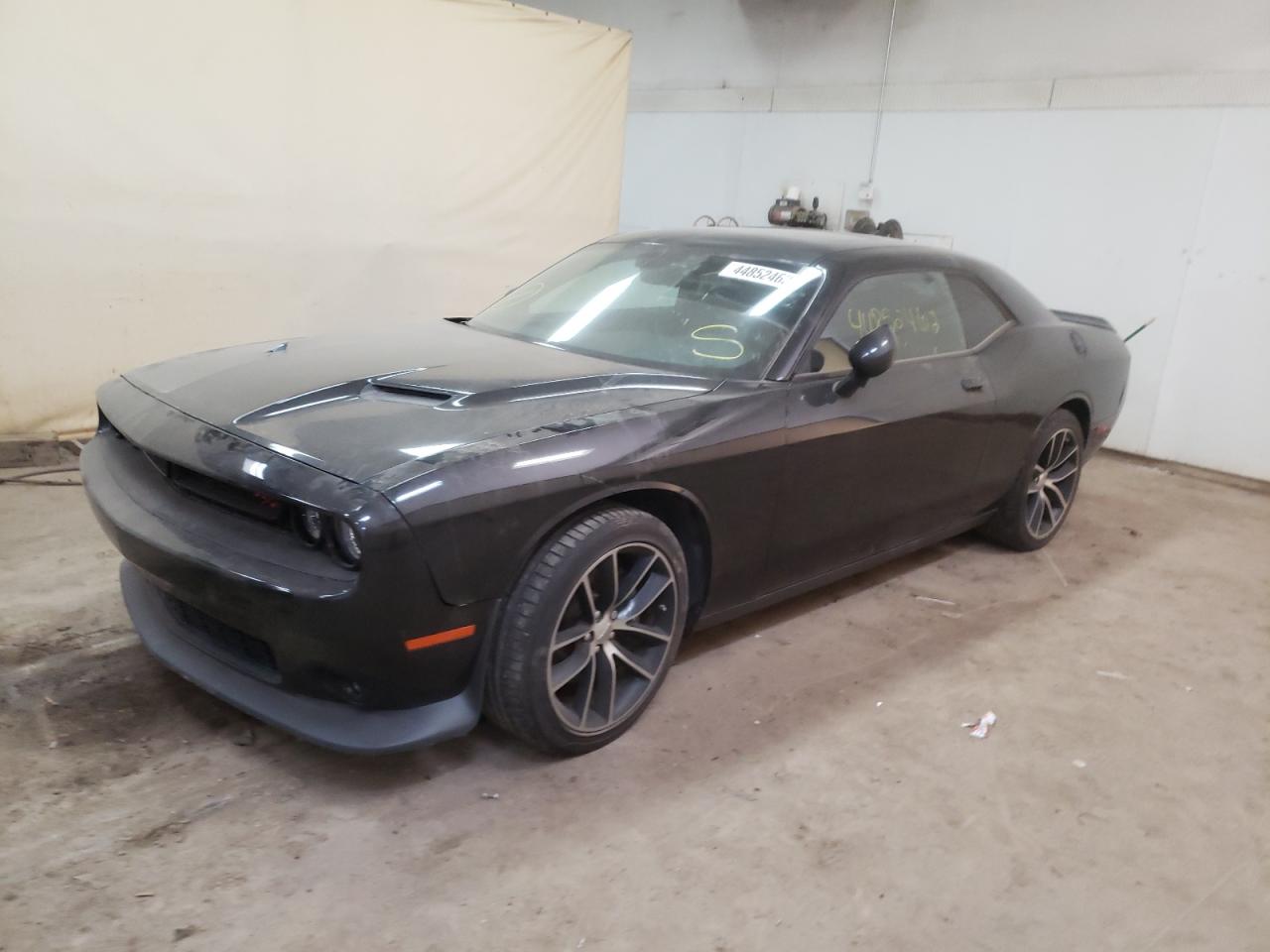 Photo 2 from auction – 2016 DODGE CHALLENGER with VIN 2C3CDZFJ0GH220819