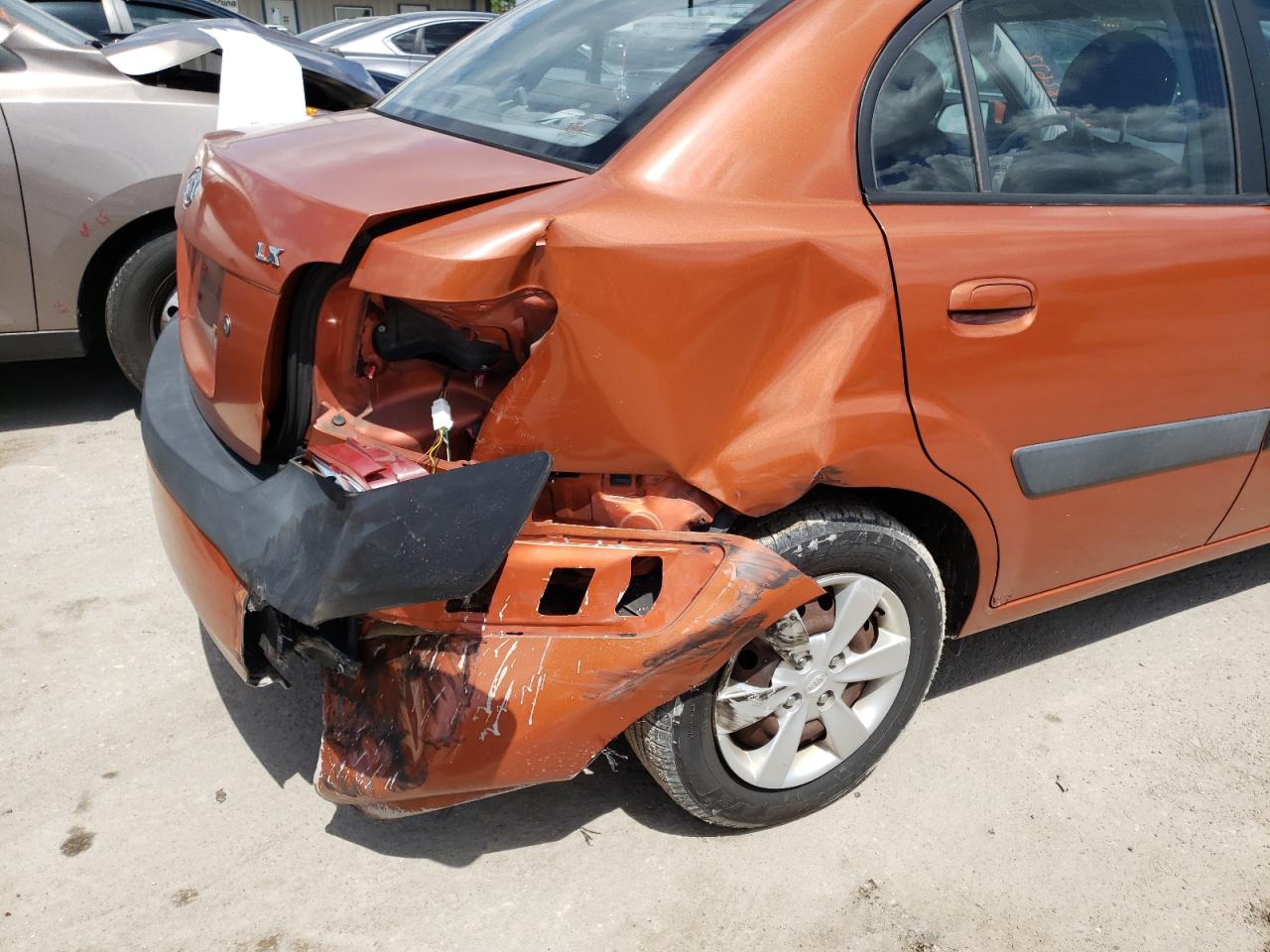 Photo 9 from auction – 2009 KIA RIO with VIN KNADE223796461984