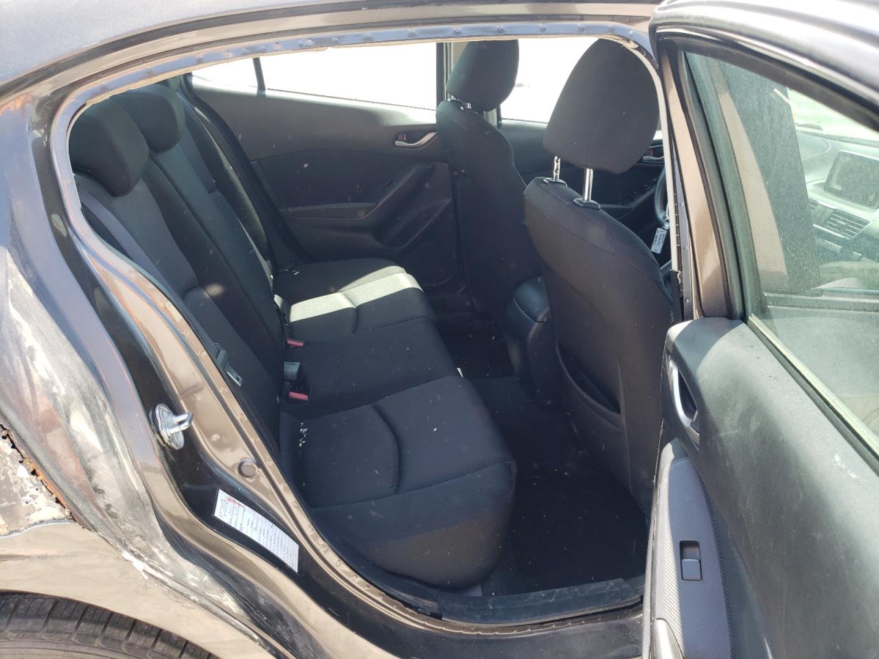 Photo 6 from auction – 2015 MAZDA 3 SPORT with VIN 3MZBM1U76FM157979