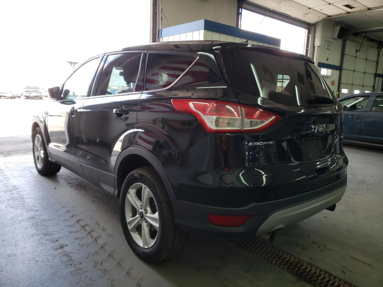 Photo 3 from auction – 2013 FORD ESCAPE SE with VIN 1FMCU9GX2DUA73390
