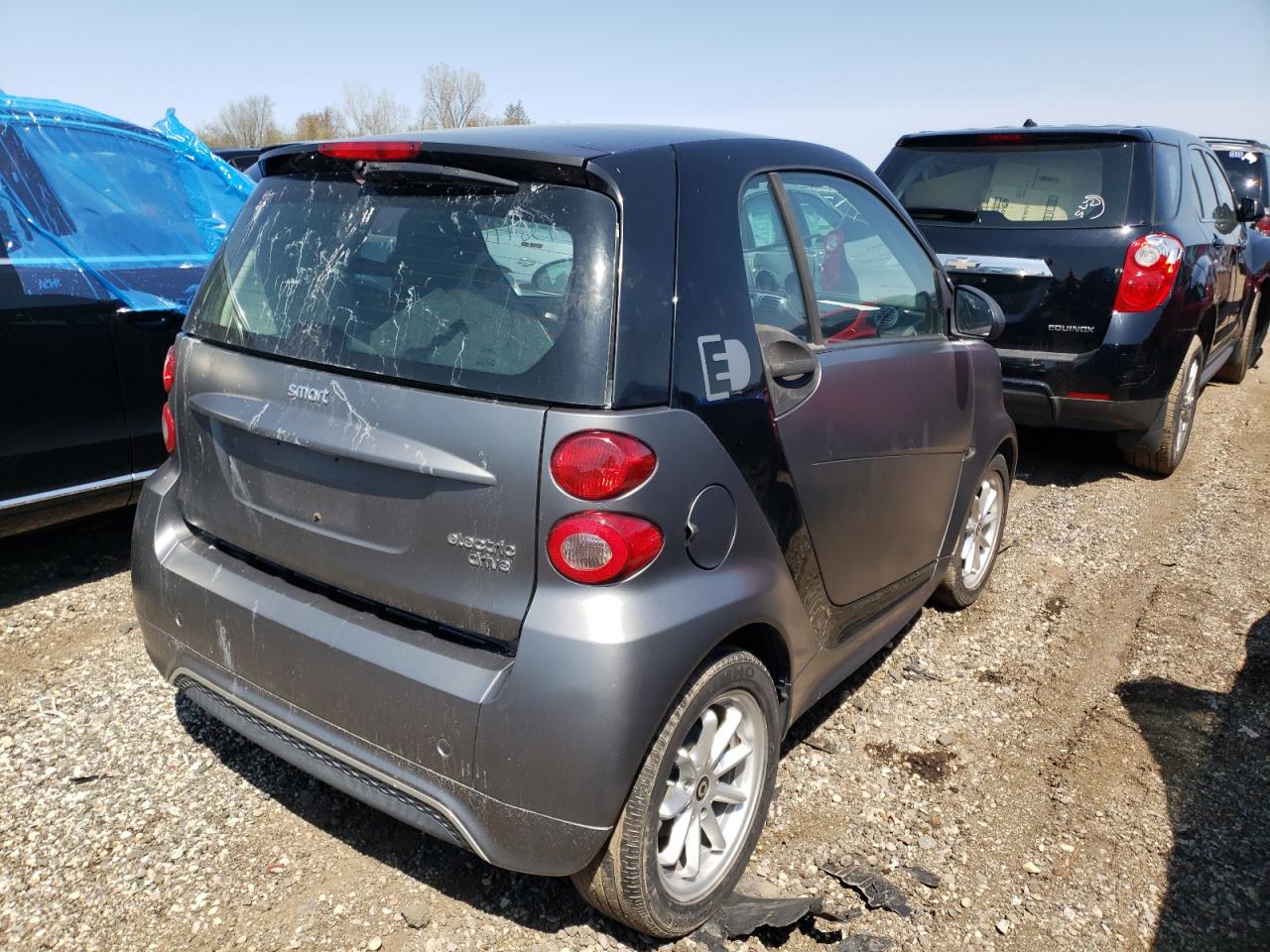 Photo 4 from auction – 2015 SMART FORTWO with VIN WMEEJ9AA8FK830321