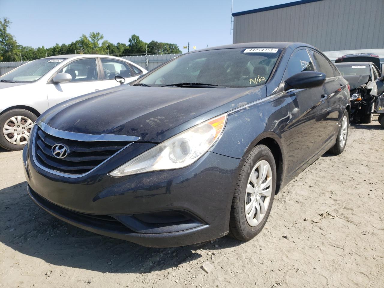 Photo 2 from auction – 2011 HYUNDAI SONATA GLS with VIN 5NPEB4AC1BH023955