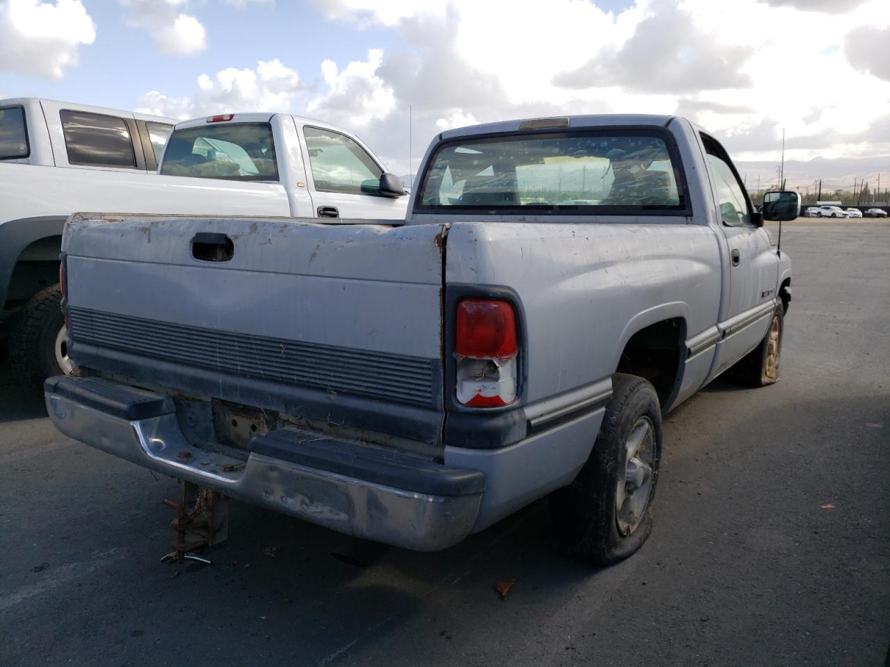 Photo 4 from auction – 1996 DODGE RAM 1500 with VIN 1B7HC16Y9TS681443