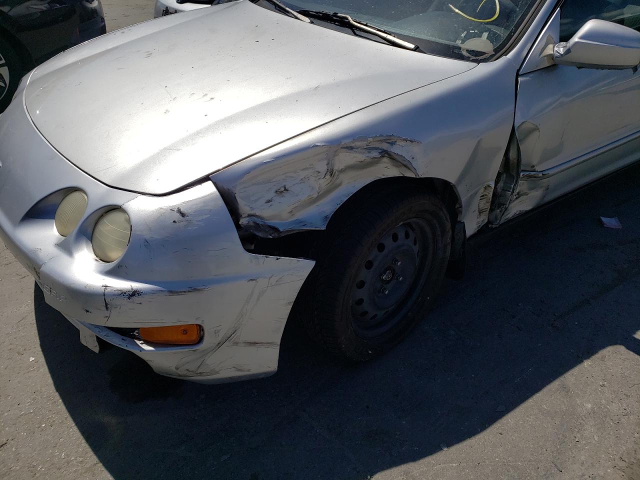 Photo 9 from auction – 2000 ACURA INTEGRA GS with VIN JH4DC436XYS004491