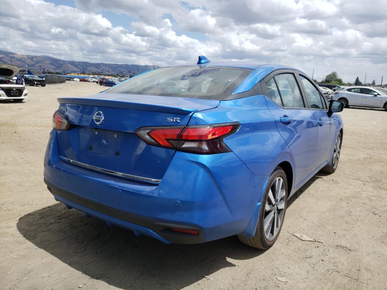 Photo 4 from auction – 2020 NISSAN VERSA SR with VIN 3N1CN8FVXLL910880