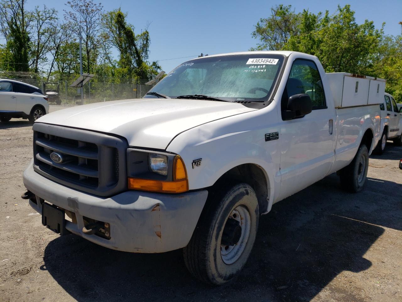 Zdjęcie 2 z aukcji – 2000 FORD F250 SUPER z VIN 1FTNF20L5YEB65938
