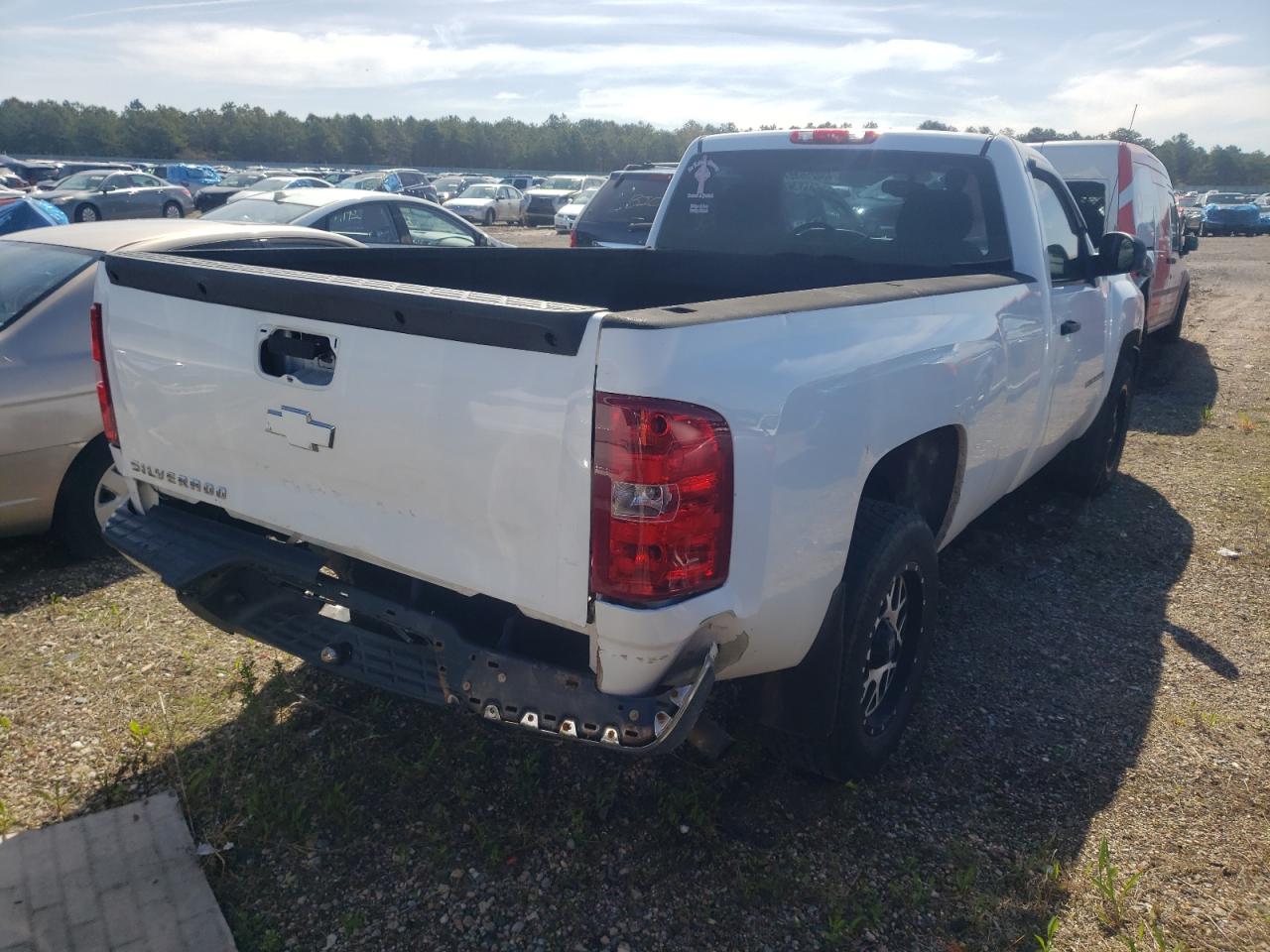 Photo 4 from auction – 2008 CHEVROLET SILVERADO with VIN 1GCEC14X58Z259987
