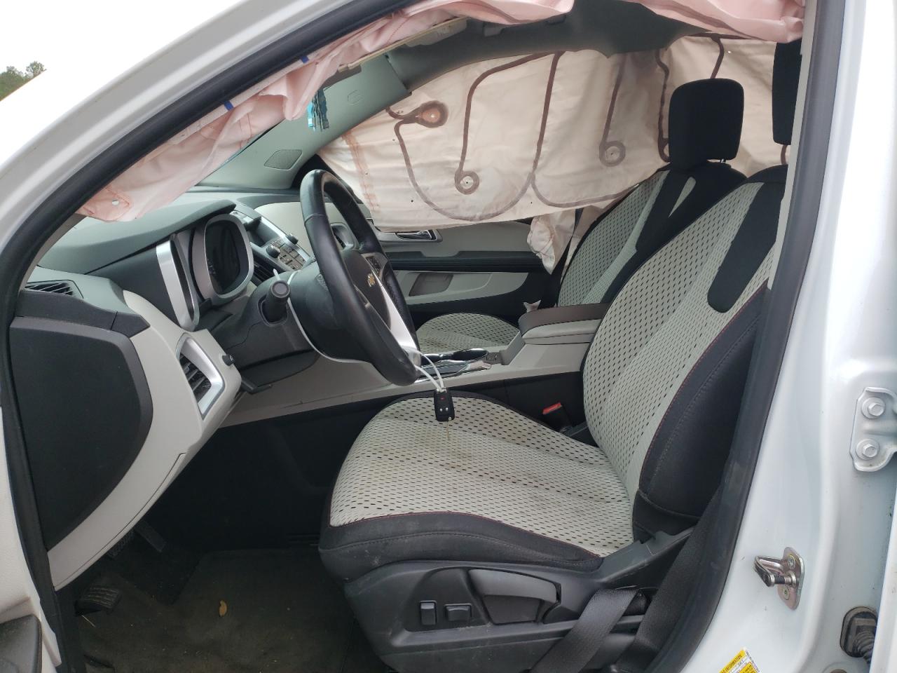 Photo 5 from auction – 2011 CHEVROLET EQUINOX LS with VIN 2GNALBEC6B1262002