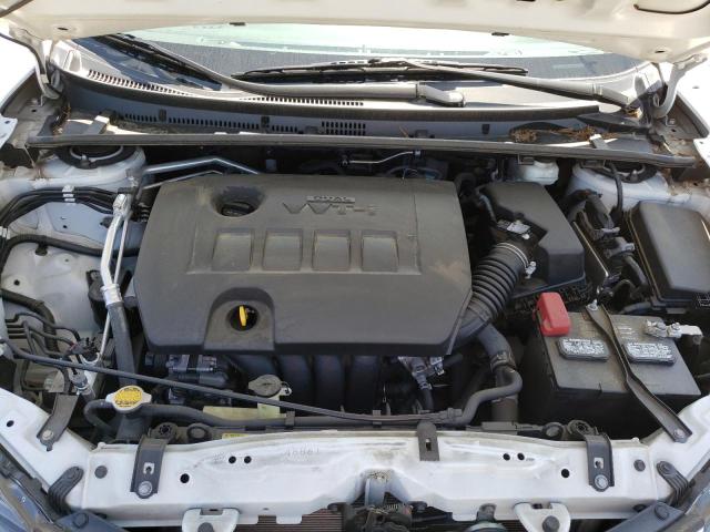 TOYOTA COROLLA L 2017 with VIN 5YFBURHE1HP672264 - Photo from auction