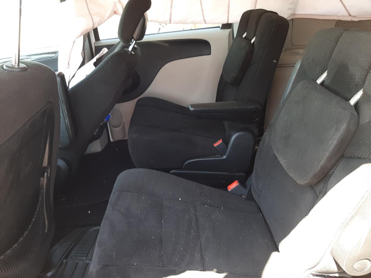 Photo 6 from auction – 2013 DODGE GRAND CARA with VIN 2C4RDGCG0DR739314