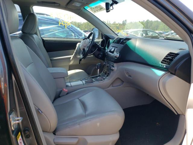 Photo 5 from auction – 2011 TOYOTA HIGHLANDER with VIN 5TDZA3EH4BS016044