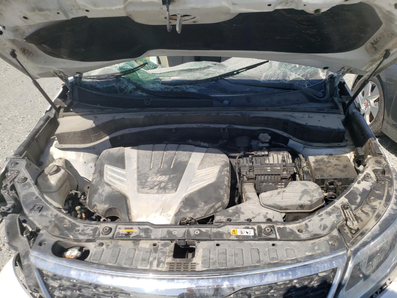 Photo 7 from auction – 2014 KIA SORENTO EX with VIN 5XYKUDA76EG435316