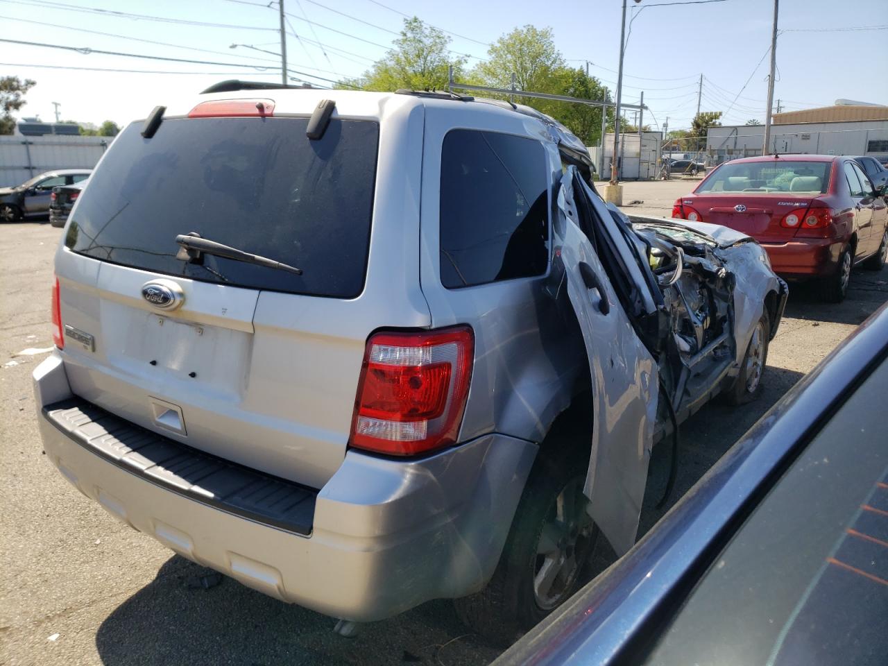 Photo 4 from auction – 2010 FORD ESCAPE XLT with VIN 1FMCU0D75AKA95634
