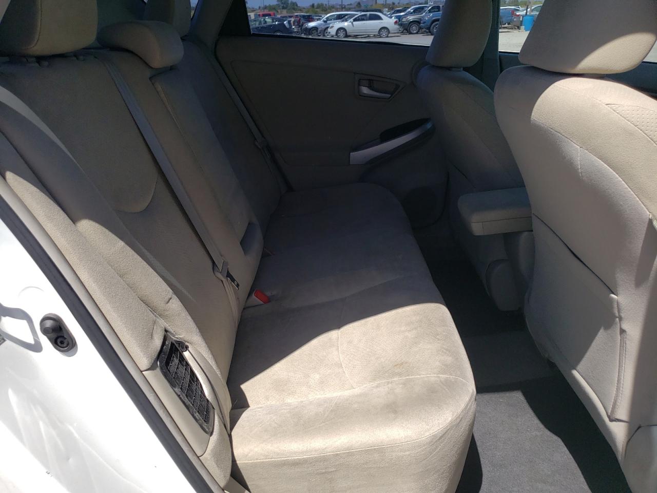 Photo 6 from auction – 2010 TOYOTA PRIUS with VIN JTDKN3DUXA0065089