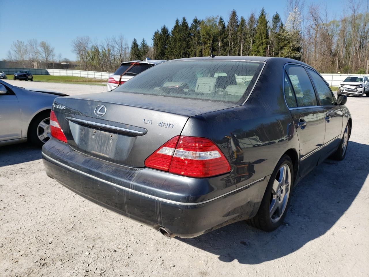 Photo 4 from auction – 2004 LEXUS LS 430 with VIN JTHBN36FX40166974