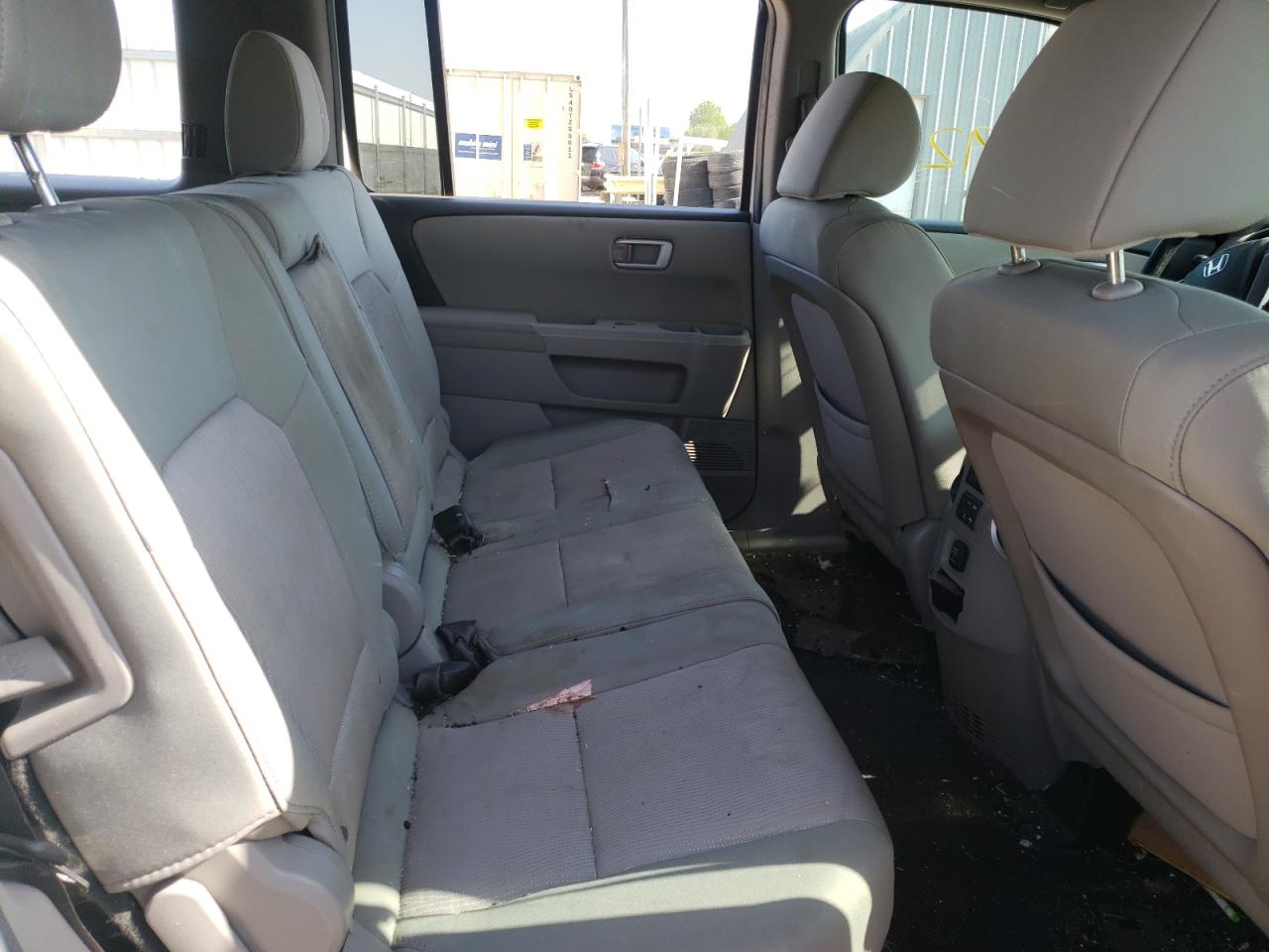 Photo 6 from auction – 2013 HONDA PILOT EX with VIN 5FNYF3H45DB009276