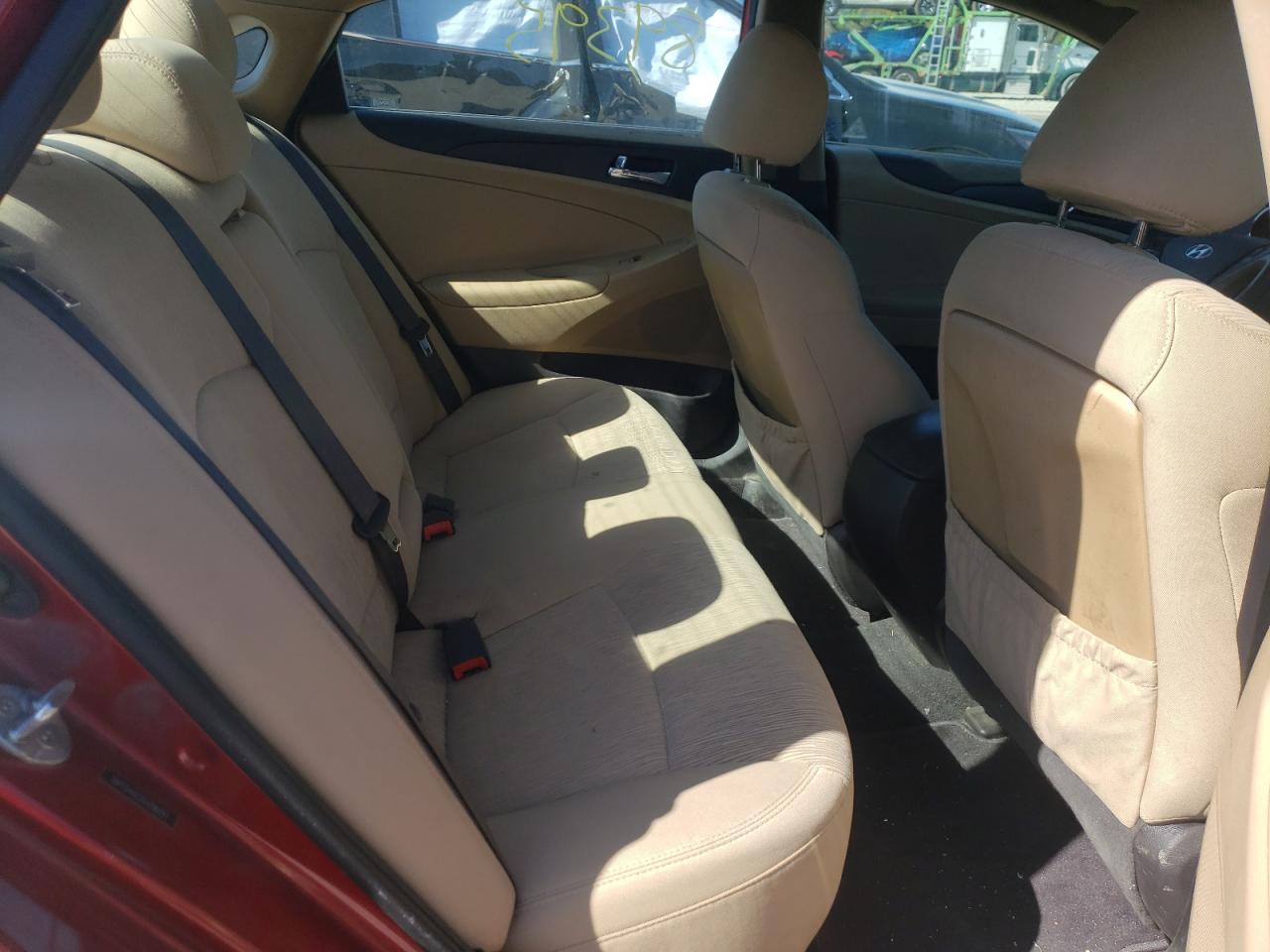 Photo 6 from auction – 2012 HYUNDAI SONATA GLS with VIN 5NPEB4AC2CH396097