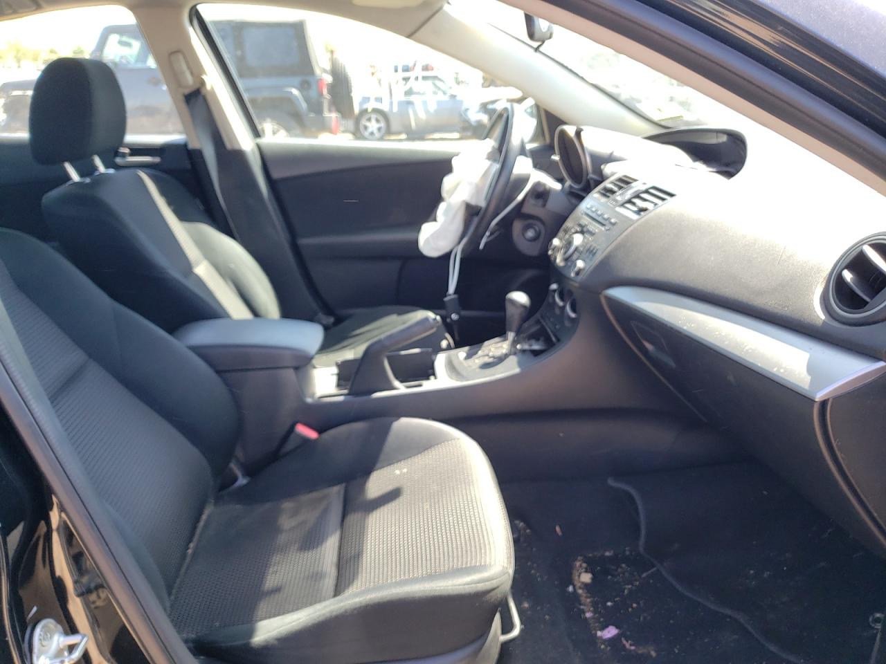 Photo 5 from auction – 2012 MAZDA 3 I with VIN JM1BL1UG3C1518213