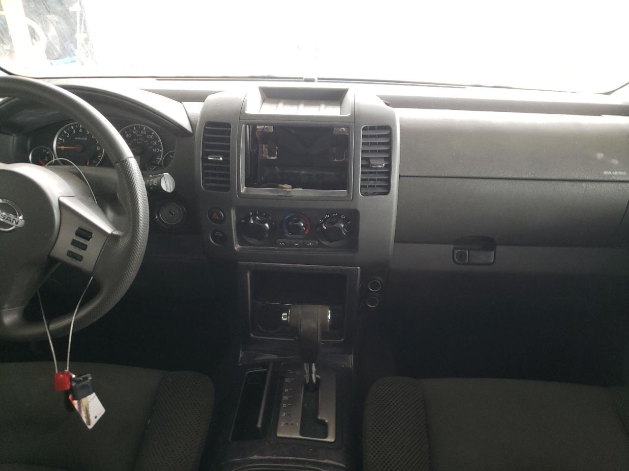 Photo 9 from auction – 2006 NISSAN PATHFINDER with VIN 5N1AR18U96C659415