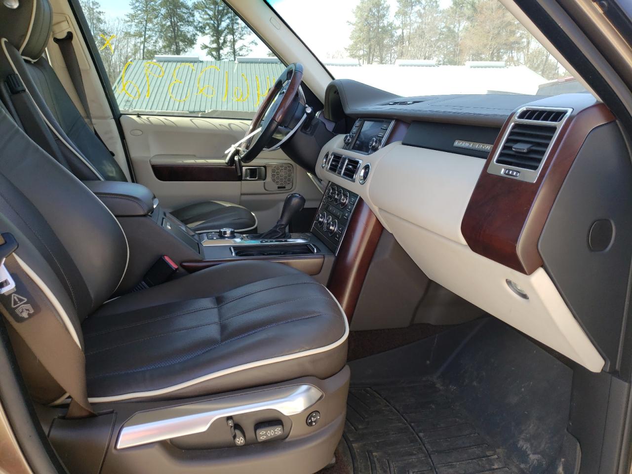 Photo 5 from auction – 2012 LAND ROVER RANGE ROVE with VIN SALMF1E41CA379812