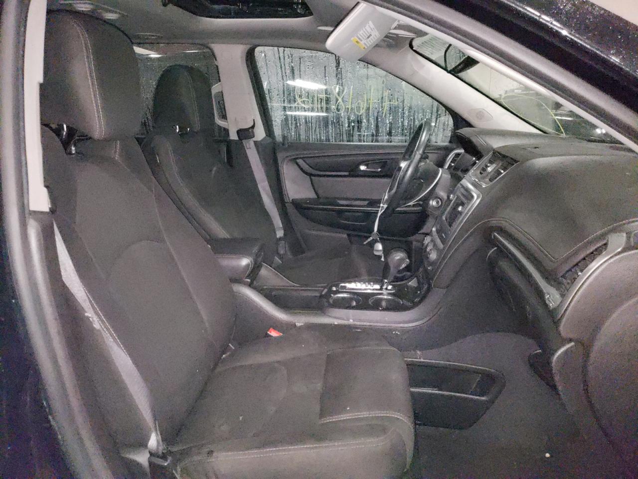 Photo 5 from auction – 2015 GMC ACADIA SLE with VIN 1GKKVPKD8FJ271284
