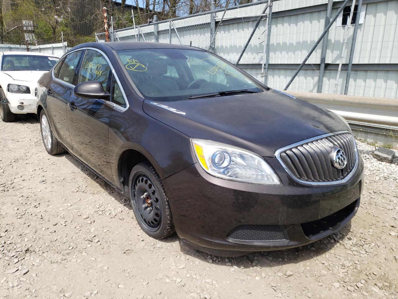 BUICK VERANO 2015 with VIN 1G4PP5SK8F4216472 - Photo from auction