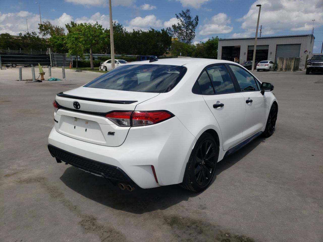 Photo 4 from auction – 2021 TOYOTA COROLLA SE with VIN 5YFS4MCEXMP064134