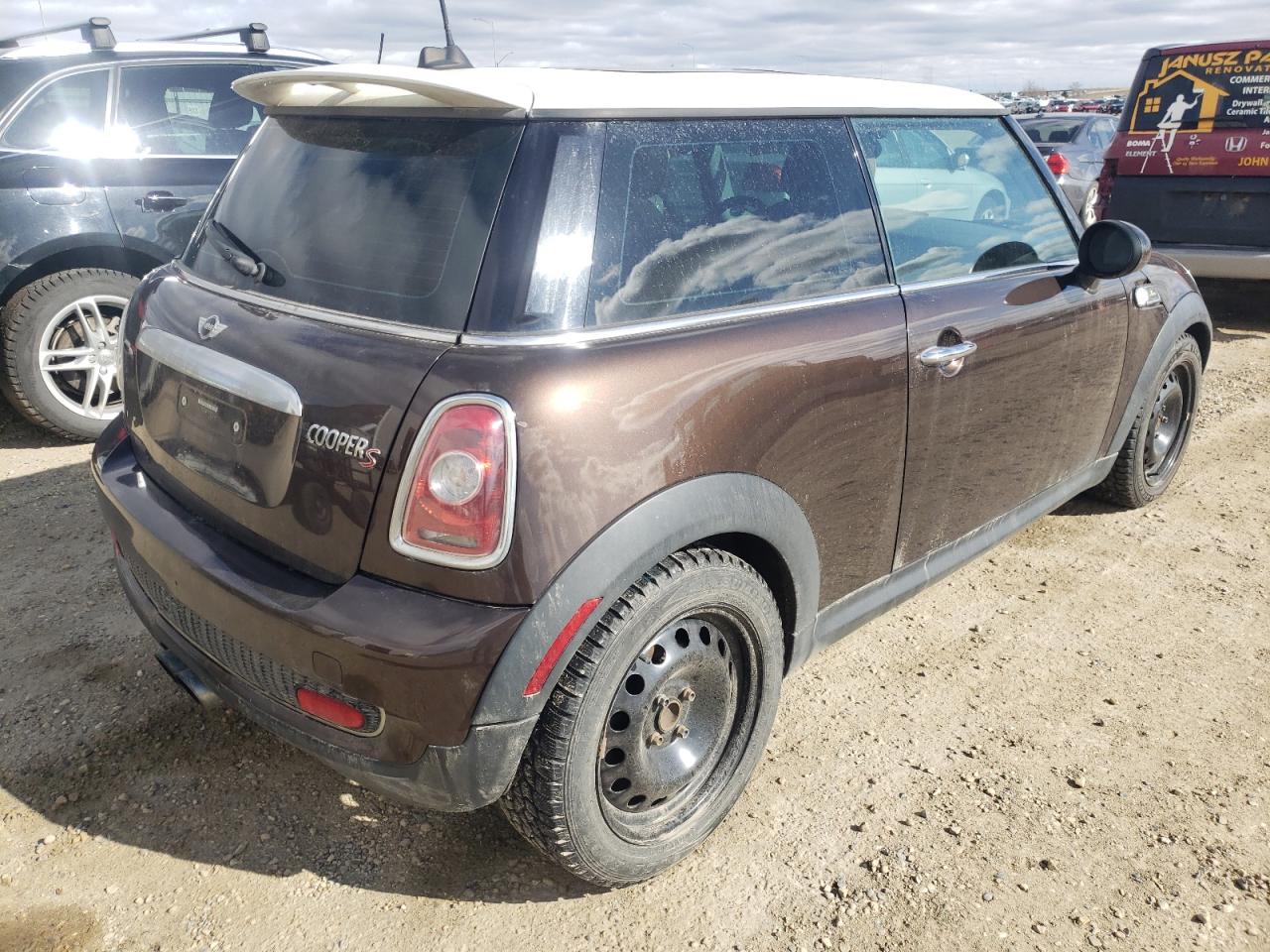 Foto 4 de la subasta – 2010 MINI COOPER S con VIN WMWMF7C53ATX45029