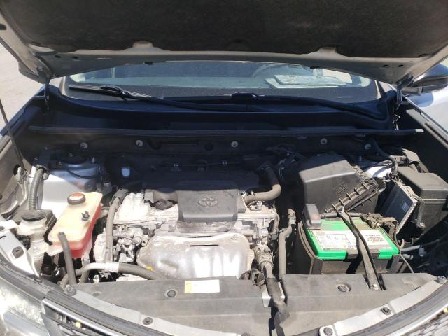 Photo 7 from auction – 2015 TOYOTA RAV4 LE with VIN JTMZFREV2FD063648