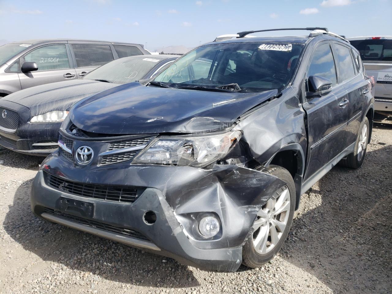 Photo 2 from auction – 2013 TOYOTA RAV4 LIMIT with VIN 2T3YFREV0DW068486