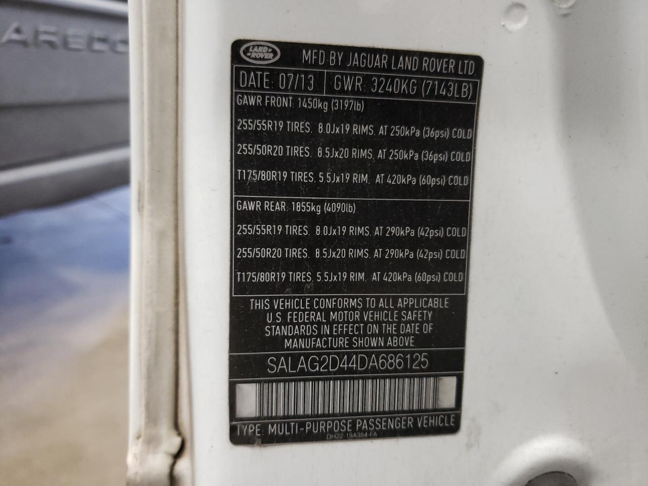 Photo 10 from auction – 2013 LAND ROVER LR4 HSE with VIN SALAG2D44DA686125