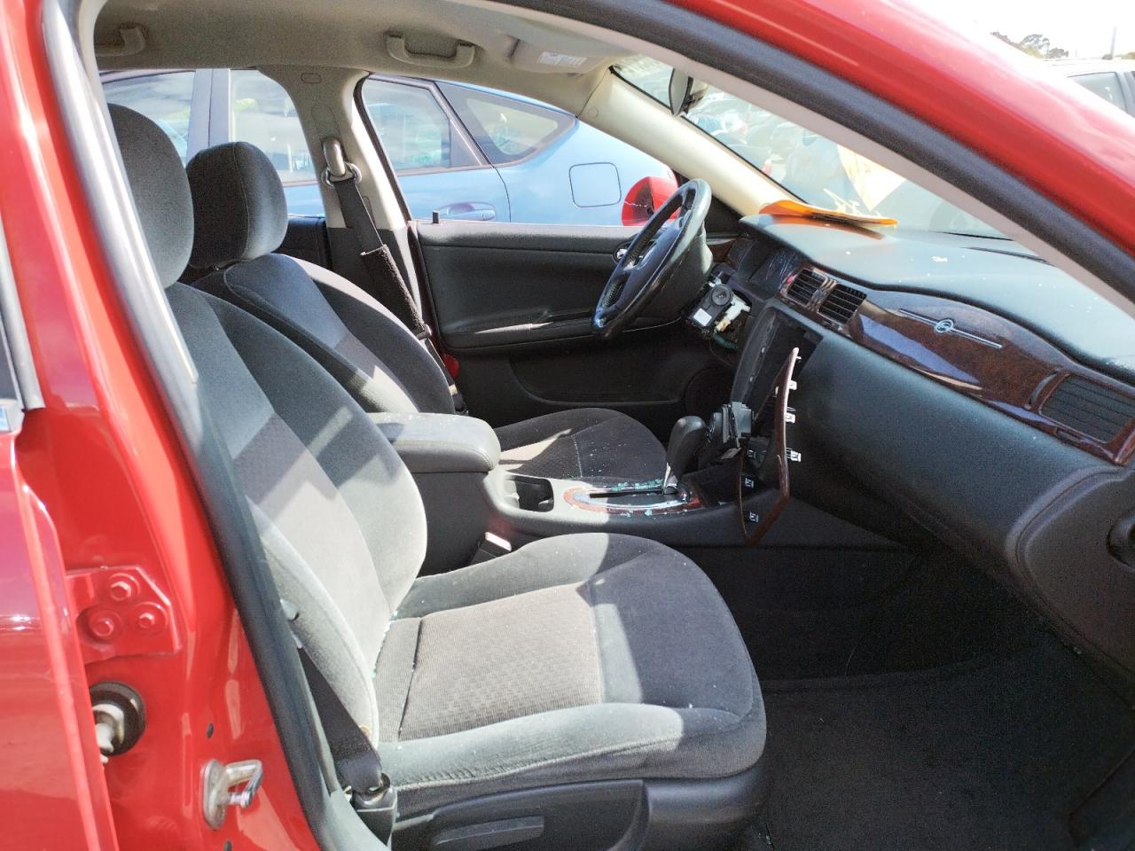 Photo 5 from auction – 2011 CHEVROLET IMPALA with VIN 2G1WG5EKXB1322318