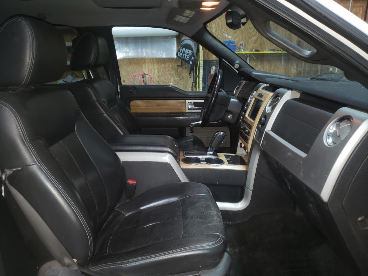 Photo 5 from auction – 2011 FORD F150 SUPER with VIN 1FTFW1EFXBFD25993