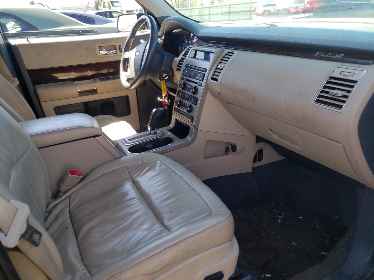 Photo 5 from auction – 2009 FORD FLEX SEL with VIN 2FMEK62C59BA08256
