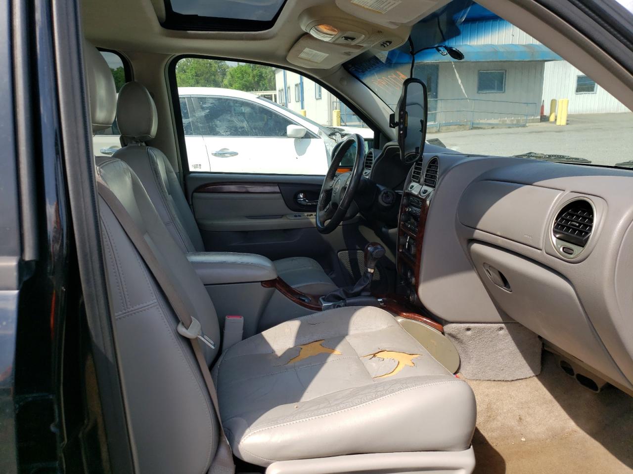 Photo 5 from auction – 2005 GMC ENVOY with VIN 1GKDS13S852317099
