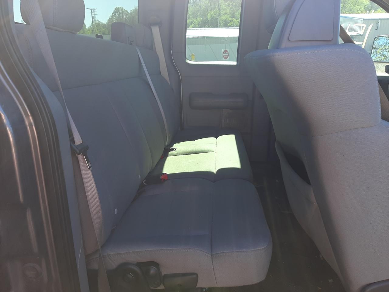 Photo 6 from auction – 2007 FORD F150 with VIN 1FTRX14W97FB85664