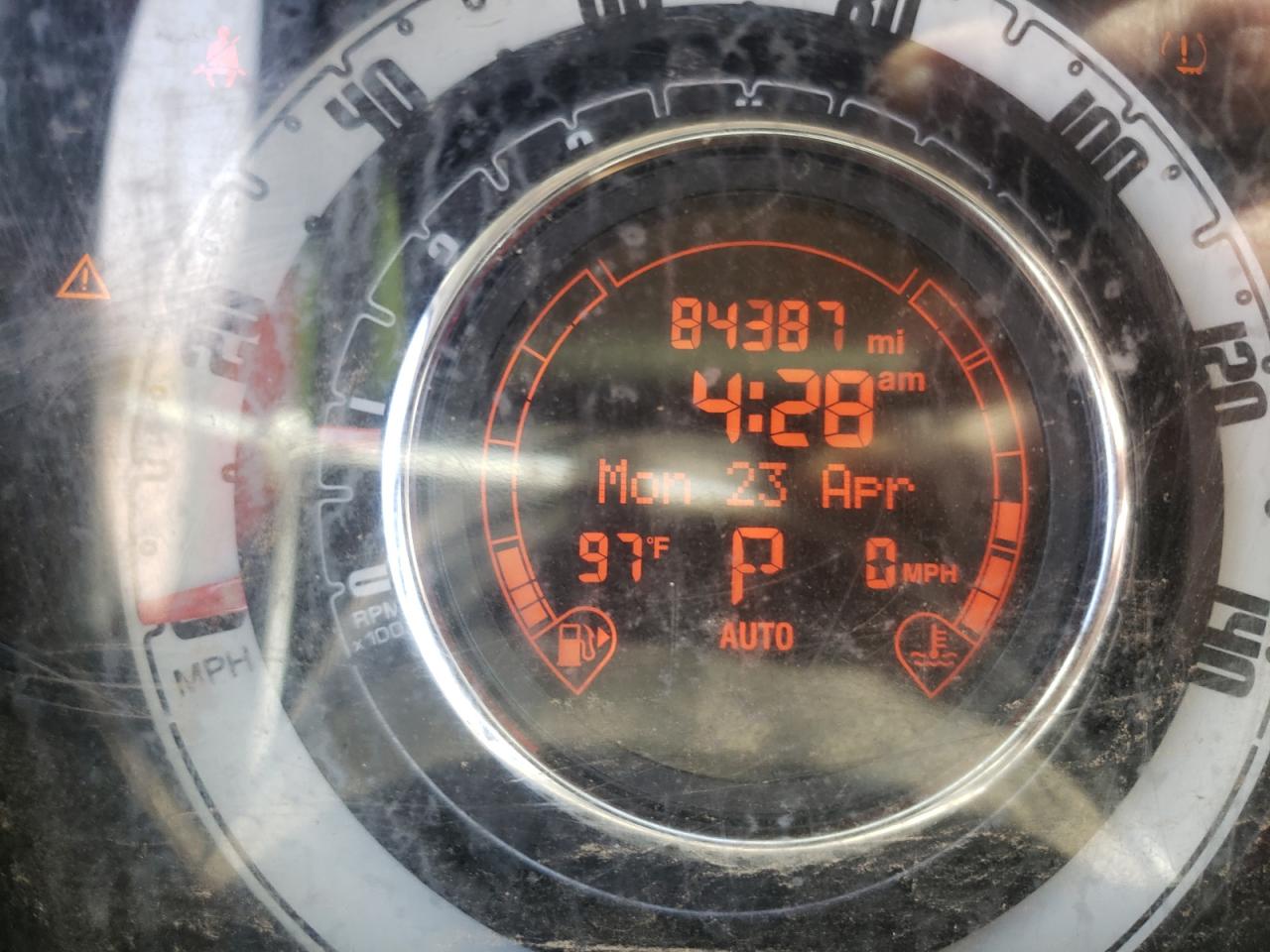 Photo 8 from auction – 2014 FIAT 500 POP with VIN 3C3CFFAR9ET205360