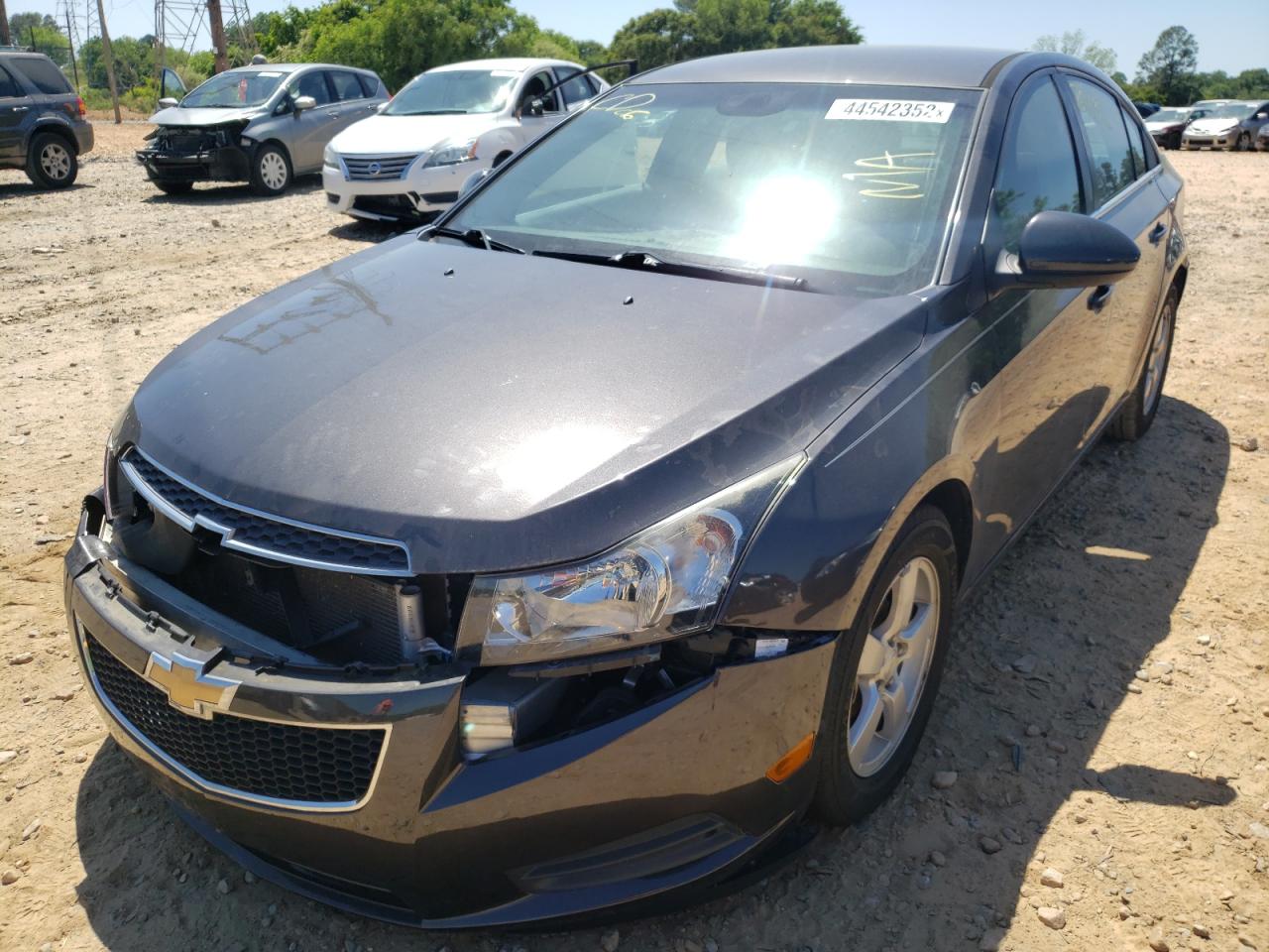 Photo 2 from auction – 2014 CHEVROLET CRUZE LT with VIN 1G1PC5SB7E7471622