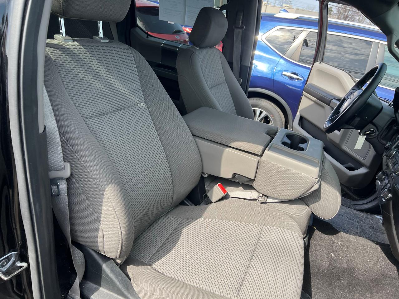 Photo 5 from auction – 2018 FORD F150 SUPER with VIN 1FTEW1EP3JFE44097