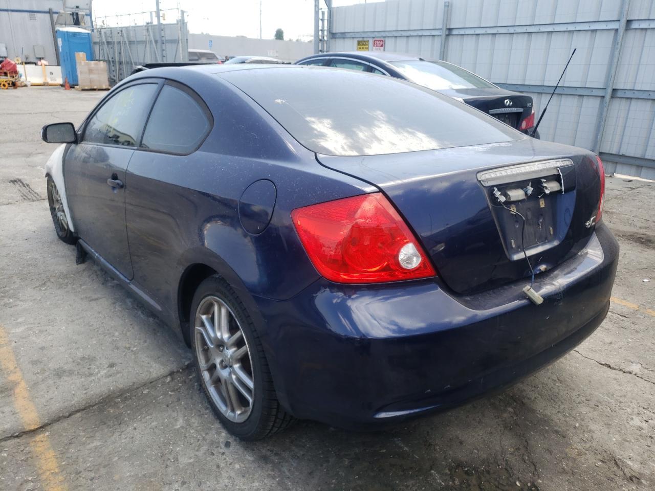 Photo 3 from auction – 2007 SCION TC with VIN JTKDE177270170035