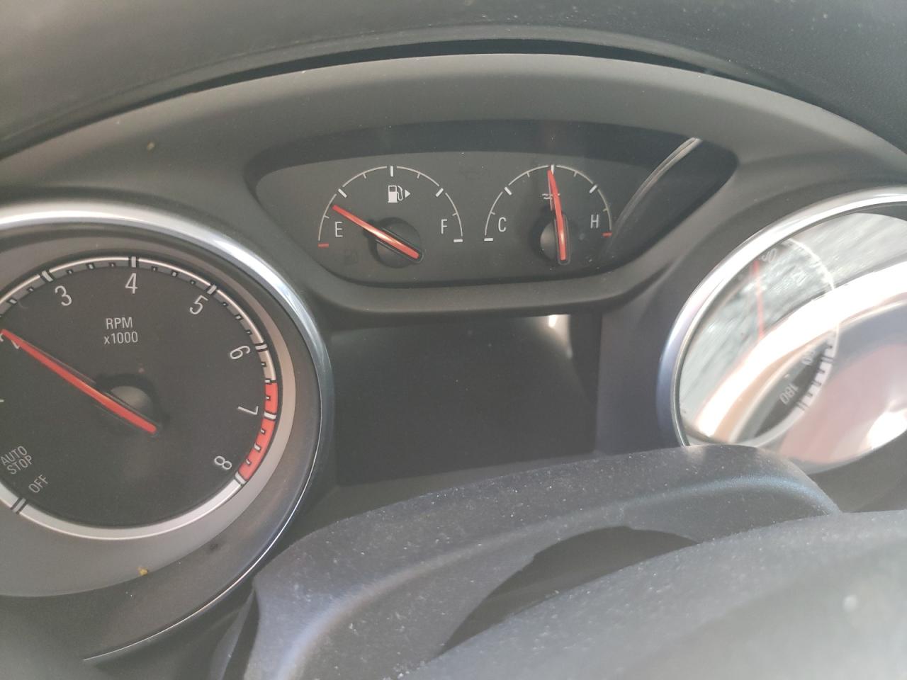 Photo 13 from auction – 2018 BUICK REGAL PREF with VIN W04GL6SX5J1094661